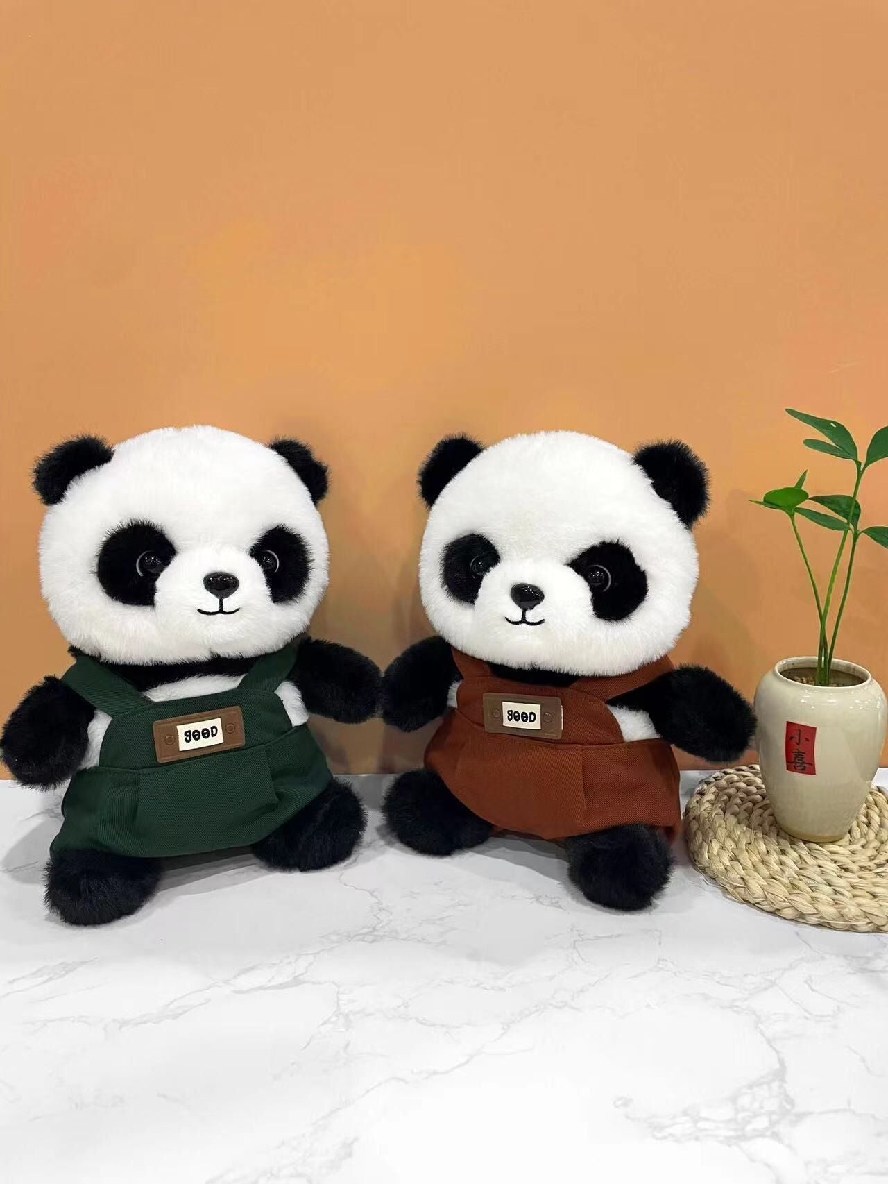 A unique Chinese panda plush toy, a simulated giant panda doll (green)