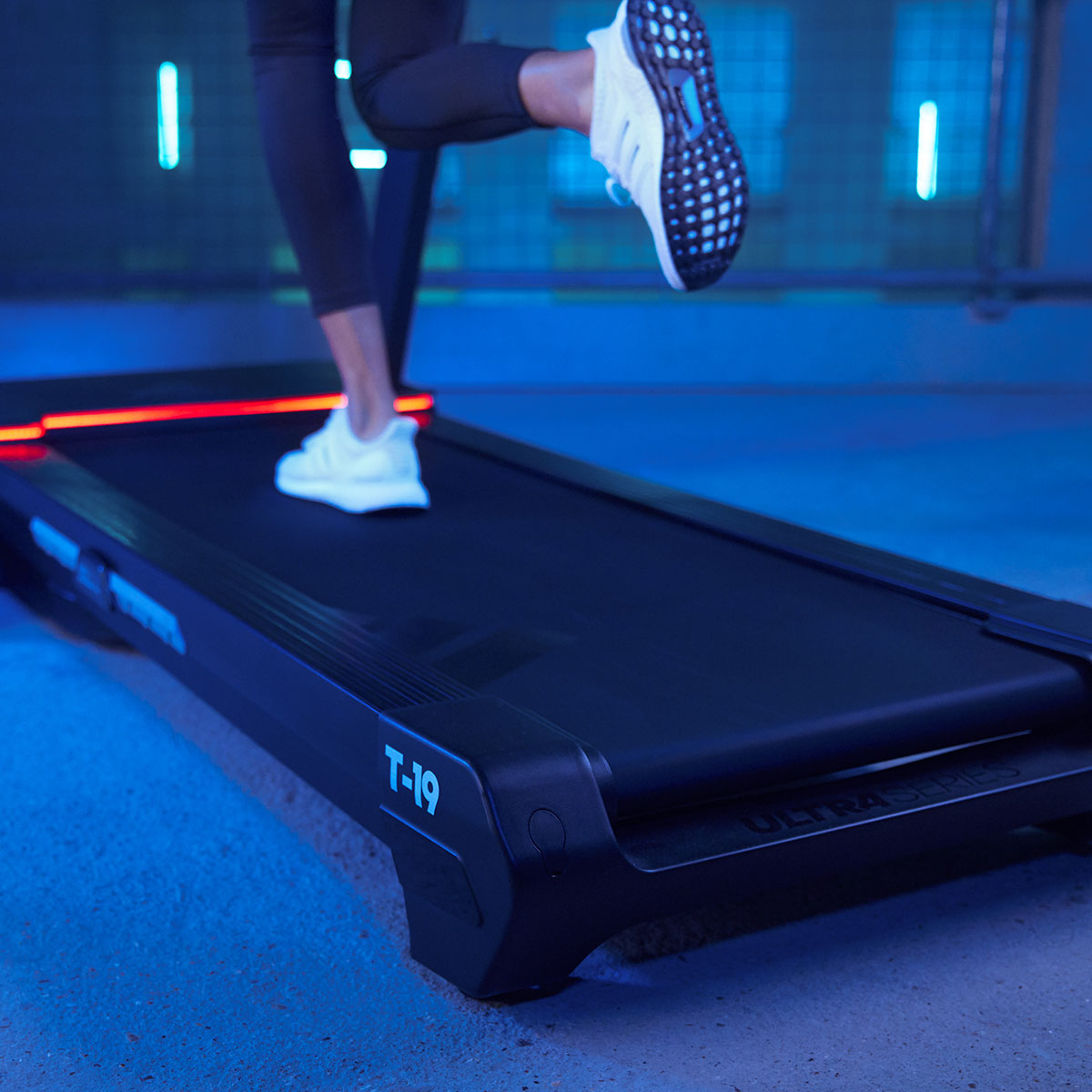 Adidas T-19 Treadmill