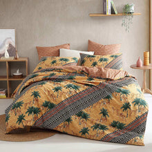 Load image into Gallery viewer, Logan and Mason Kalahari Sand Quilt Cover Set Queen
