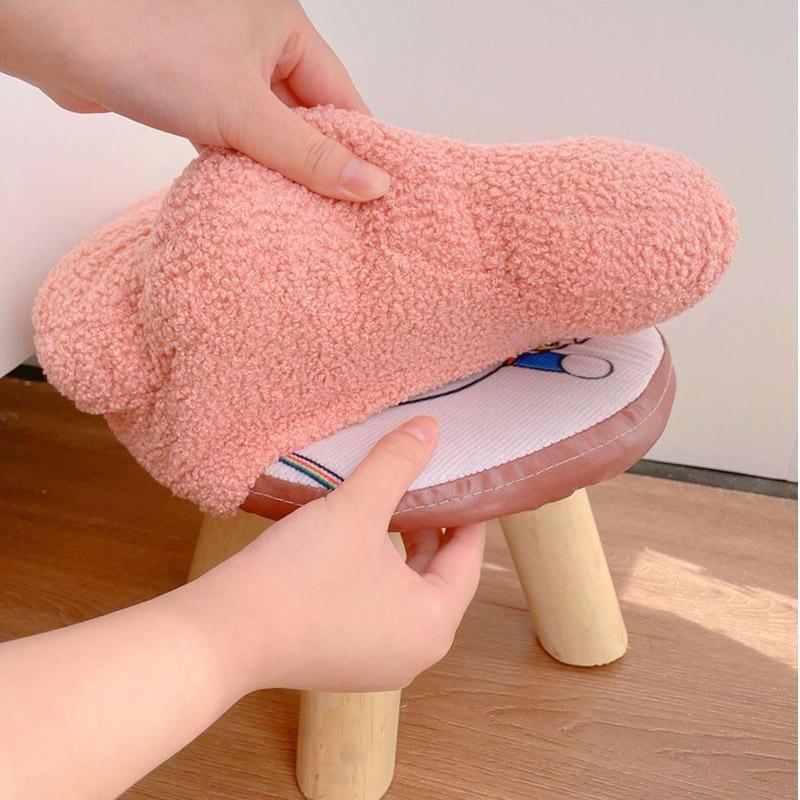 Small Flower Short Stool for Entryway or Living Room Shoe Bench or Footrest - White