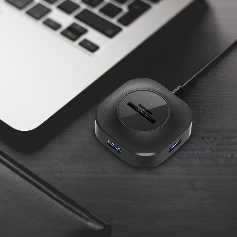 High-Speed 3-Port Usb Hub With Tf / Sd Card Reader