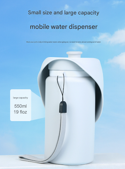 Pink Portable Pet Dog Water Bottle 550ml - Foldable Food-Grade Silicone Travel Drinker with Leak-Proof Dispenser