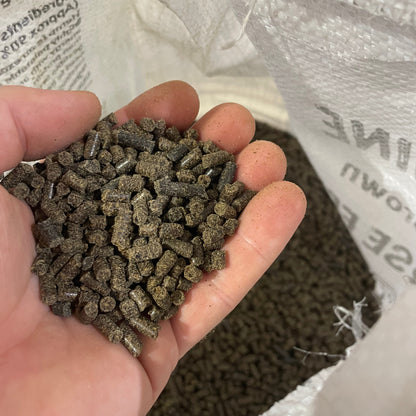 Vital Habitat Hemp Feed for Chickens & Small Animals 2kg