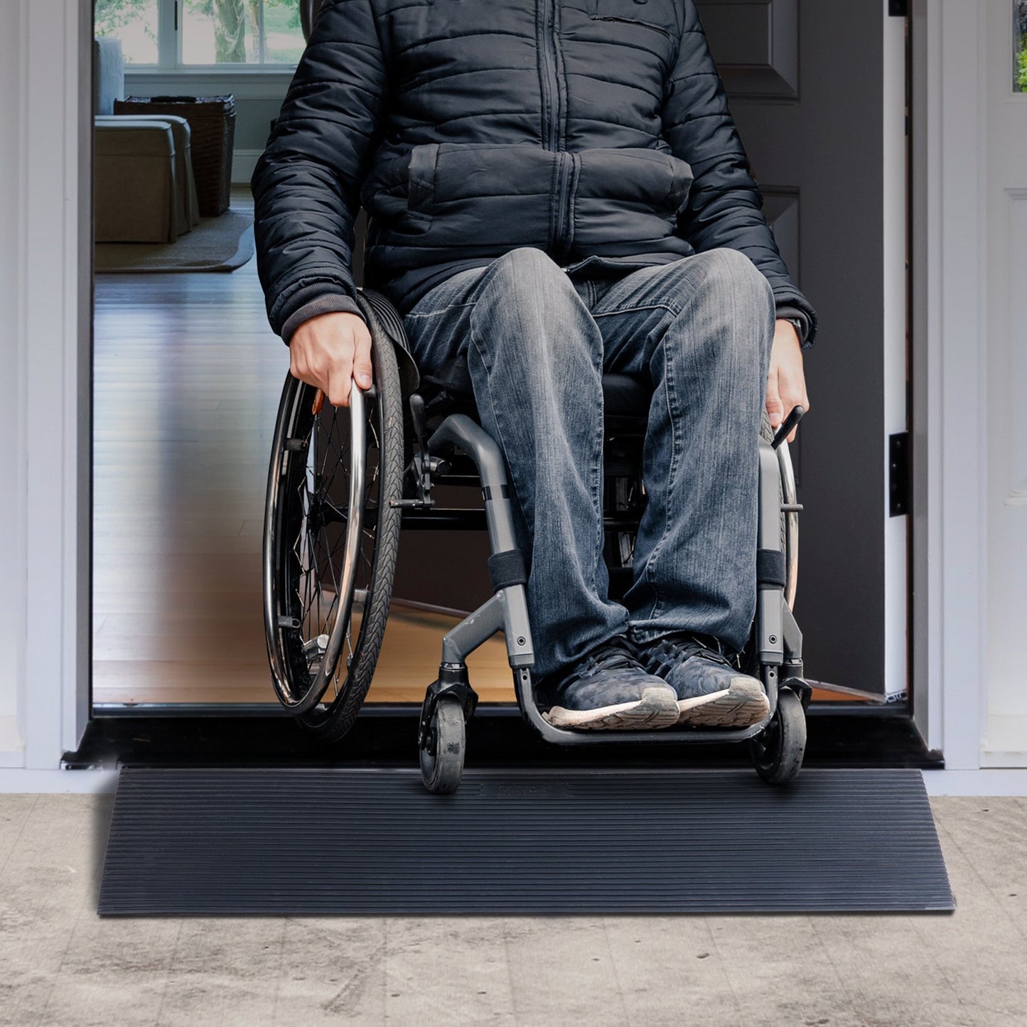 VEVOR 3 cm Rise Cuttable Threshold Ramp for Sweeping Robot, 90 cm Wide Natural Rubber Wheelchair Ramp, Non-Slip Solid Rubber Ramp with Double-Sided Tape for Doorways, Driveways, Bathroom, Smooth Tile