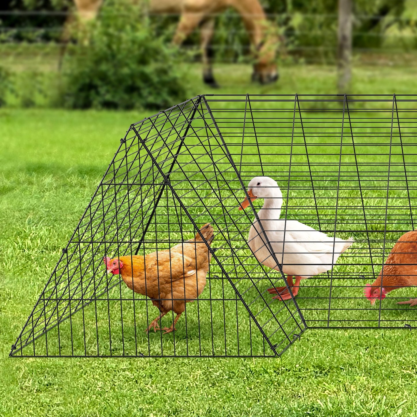 VEVOR Chicken Tunnels, 400x100x61.5 cm(LxWxH) Chicken Tunnels for Yard, Portable Chicken Tunnels for Outside with Corner Frames, Chicken Coop Run, Suitable for Chickens, Ducks, Rabbits
